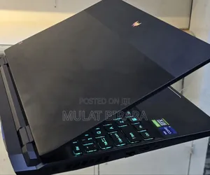 New Laptop Acer Predator 17 16GB Intel Core I9 SSD 1T