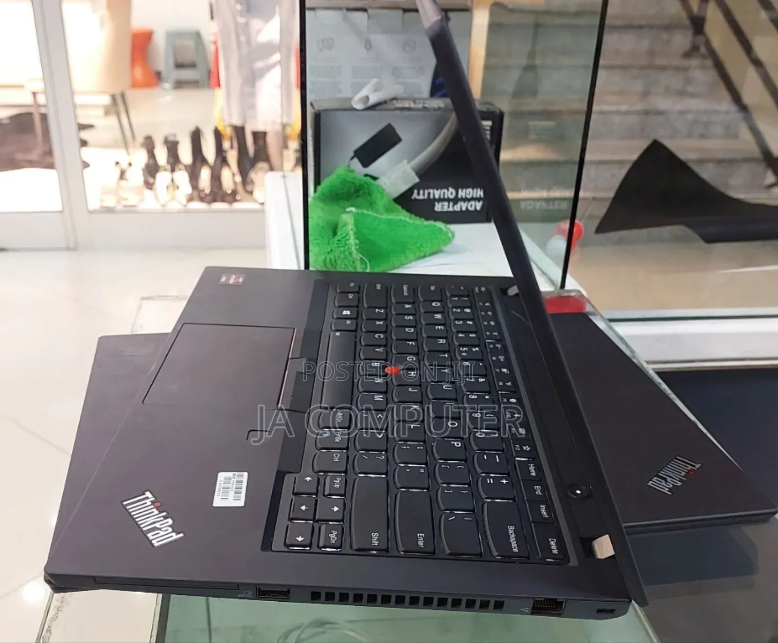 New Laptop Lenovo ThinkPad T495s 16GB AMD Ryzen 5 SSD 512GB