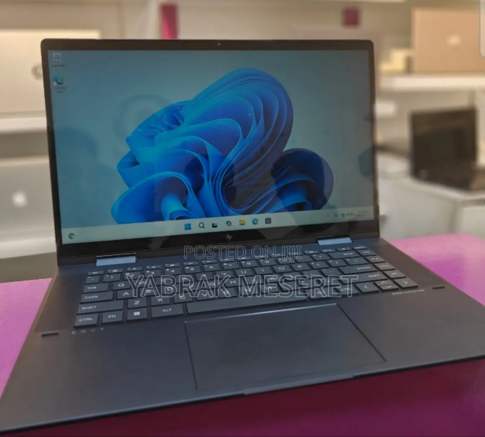 New Laptop HP Envy X360 16GB AMD Ryzen 5 SSD 512GB