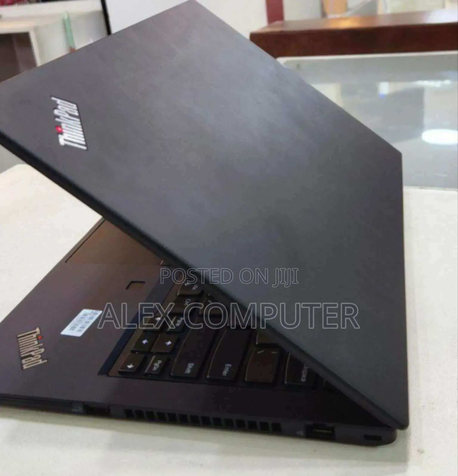 New Laptop Lenovo ThinkPad T495s 16GB AMD Ryzen 5 SSD 512GB