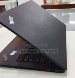 New Laptop Lenovo ThinkPad T495s 16GB AMD Ryzen 5 SSD 512GB