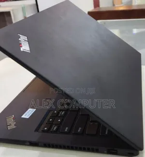 New Laptop Lenovo ThinkPad T495s 16GB AMD Ryzen 5 SSD 512GB