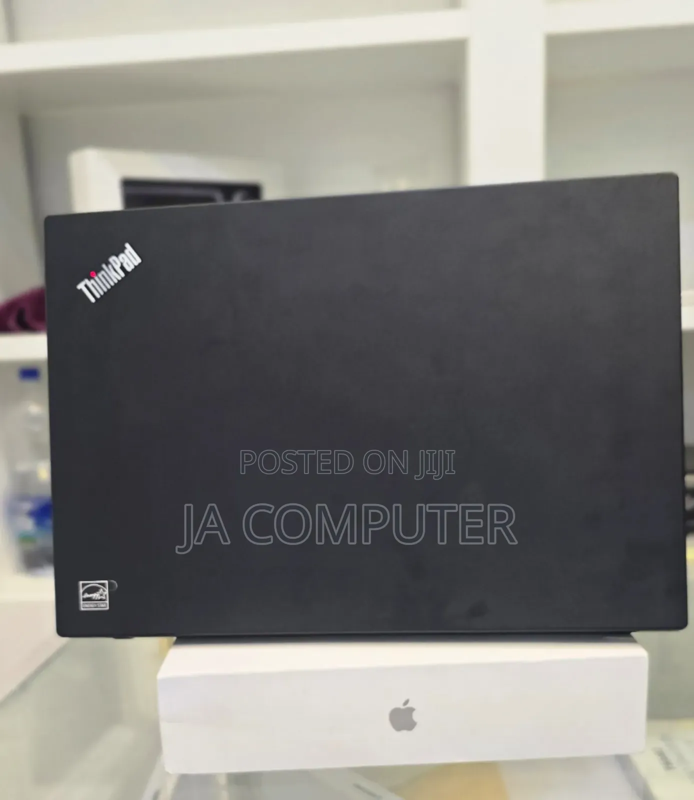 New Laptop Lenovo ThinkPad T495s 16GB AMD Ryzen 5 SSD 512GB