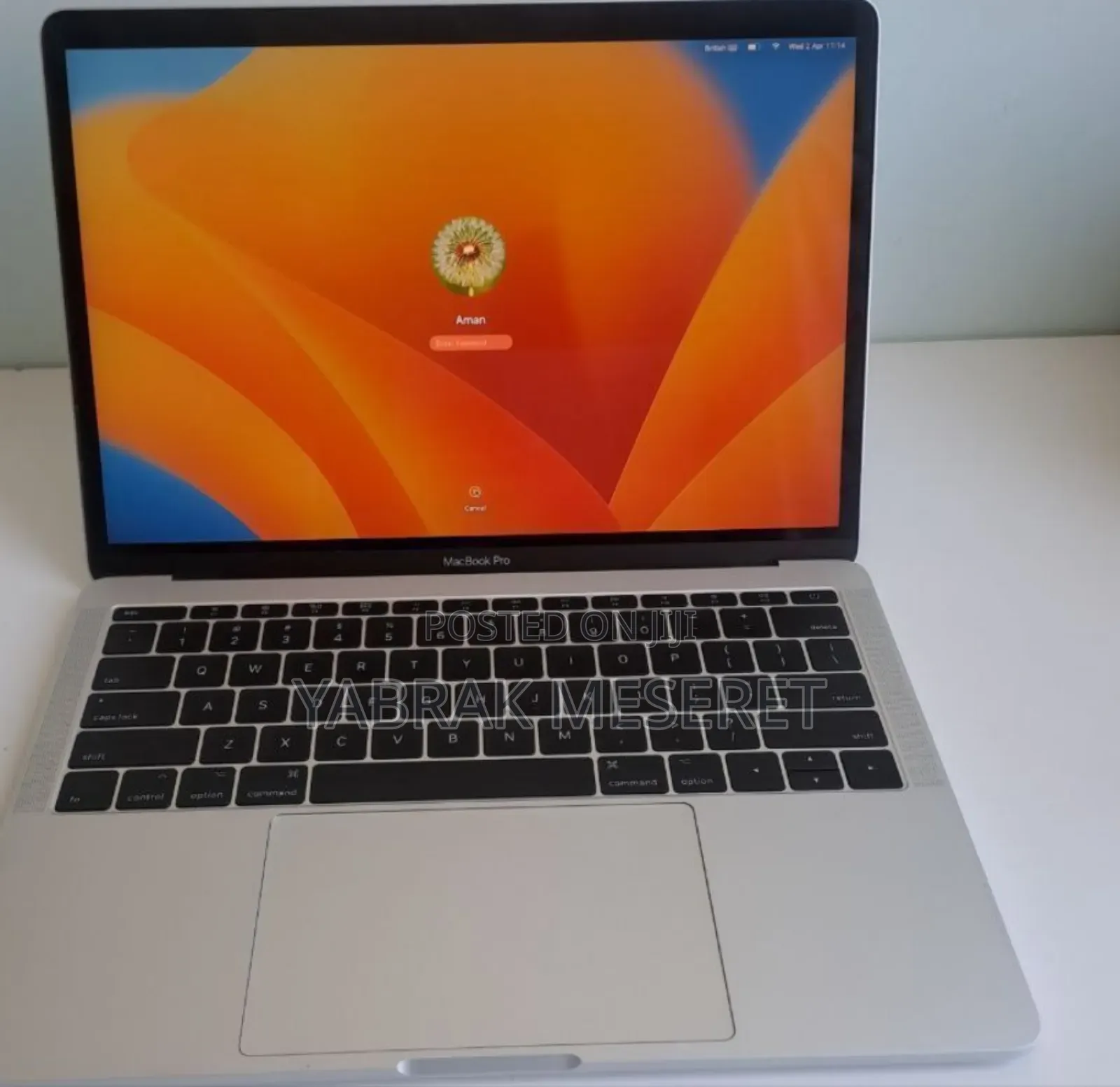 New Laptop Apple MacBook Pro 2017 8GB Intel Core I5 SSD 128GB