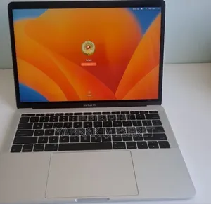 New Laptop Apple MacBook Pro 2017 8GB Intel Core I5 SSD 128GB