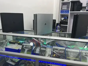 Photo - Diamond Playstation Tech Ps4 Slim 11.00 Jailbreak