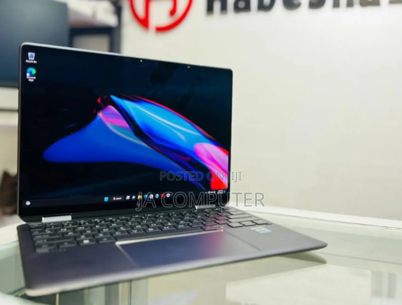 New Laptop HP Spectre 16GB Intel Core I7 SSD 1T