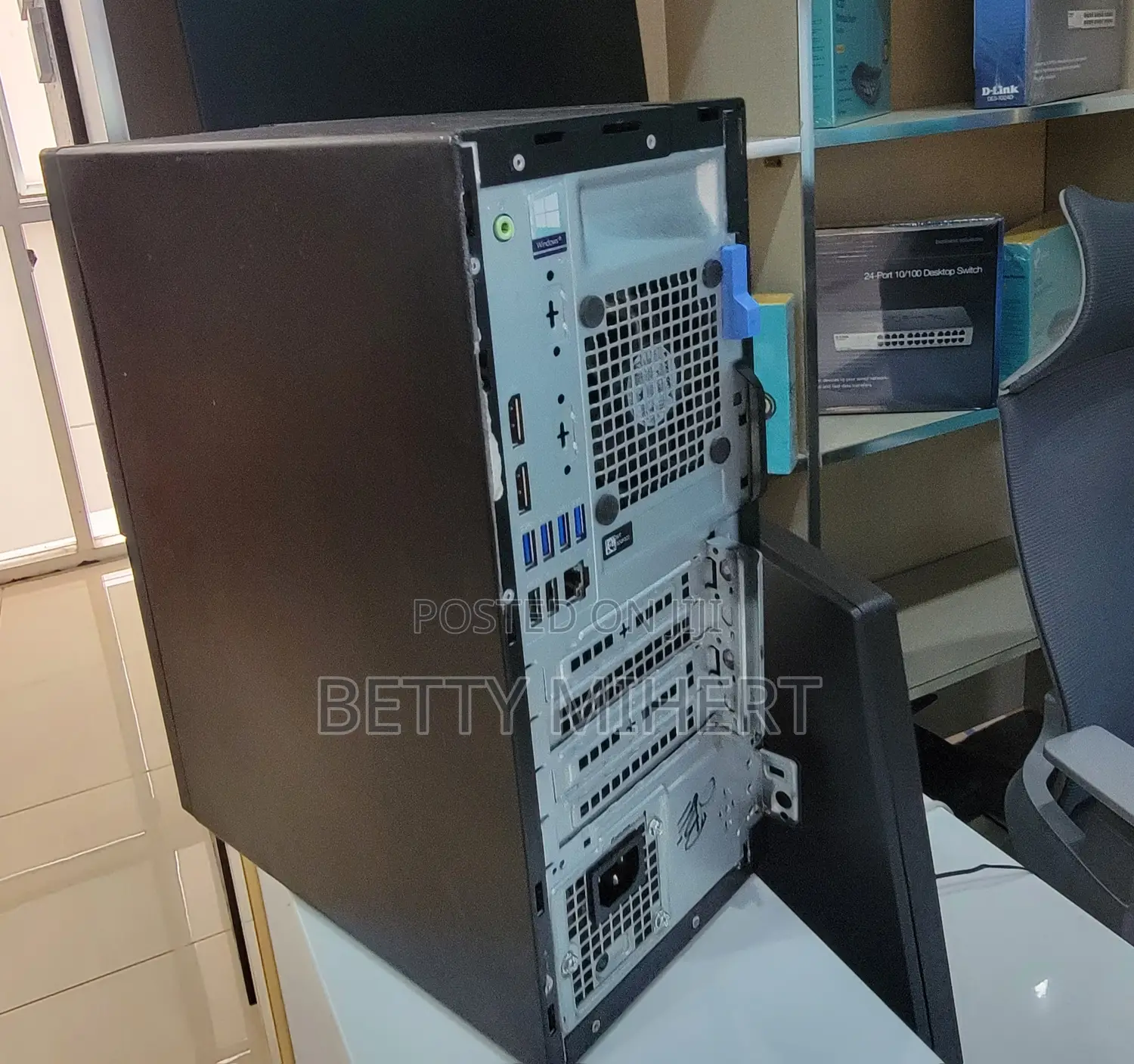 Desktop Computer Dell OptiPlex 3070 8GB Intel Core I5 HDD 1T
