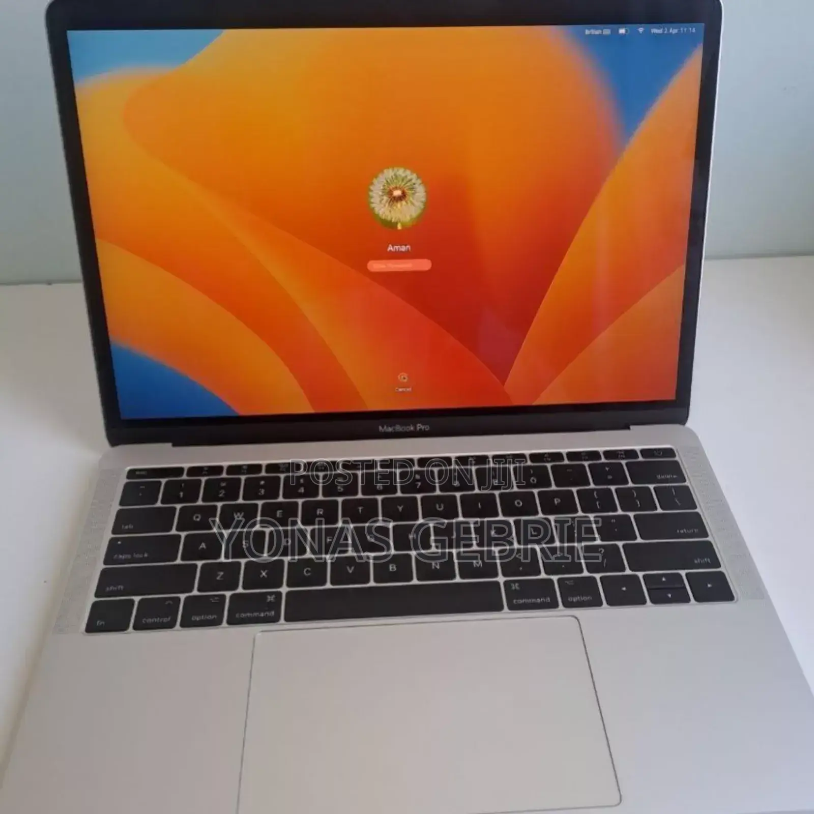 New Laptop Apple MacBook Pro 2017 8GB Intel Core I5 SSD 128GB