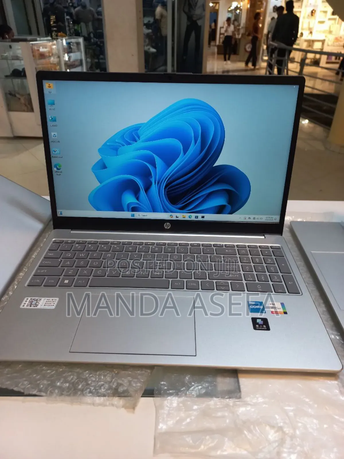 New Laptop HP Stream Notebook 16GB Intel Core I7 SSD 512GB