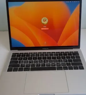 New Laptop Apple MacBook Pro 2017 8GB Intel Core I5 SSD 128GB