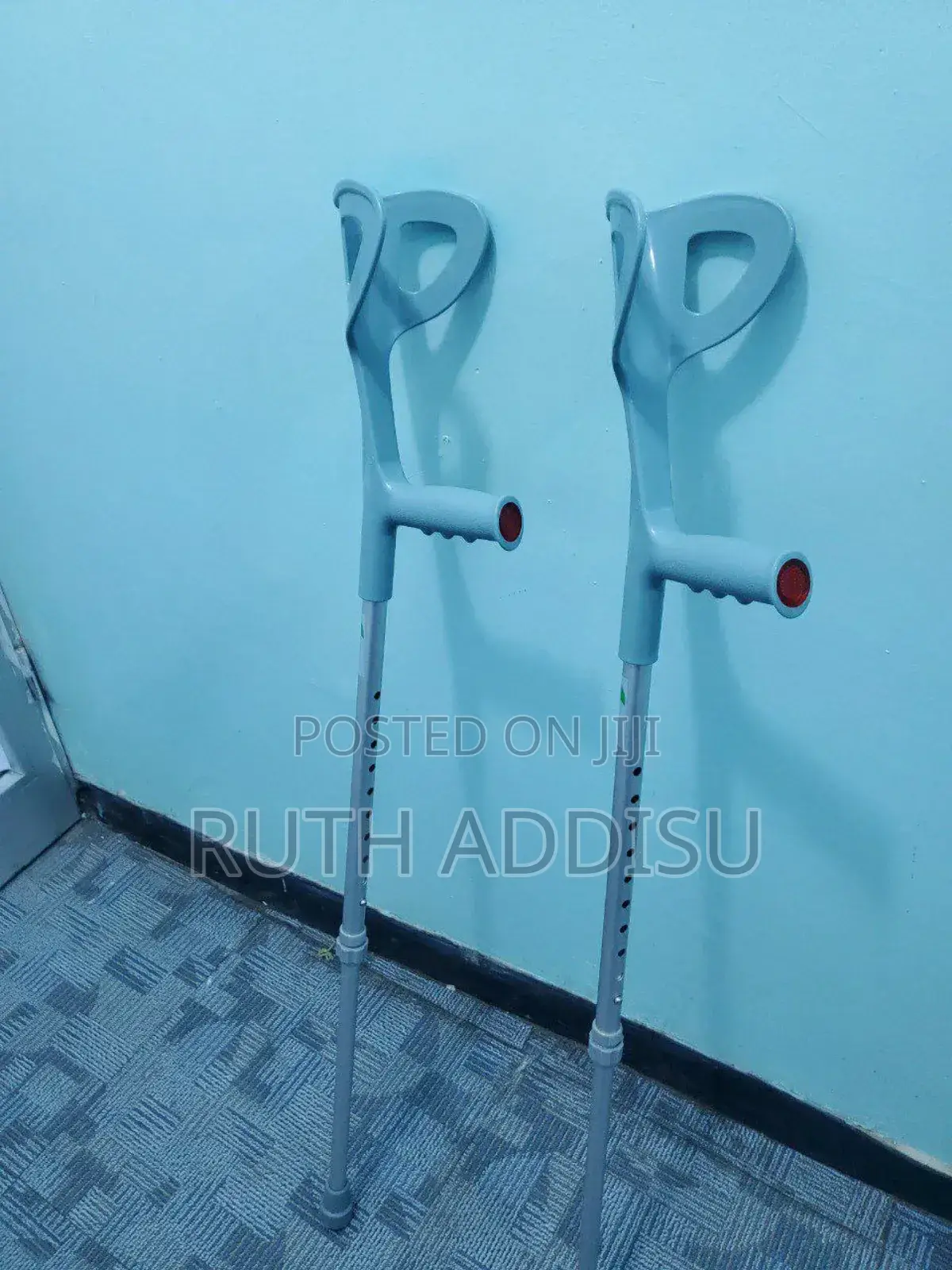 Elbow Pair Crutches33crutches90crutches11crutches89crutches