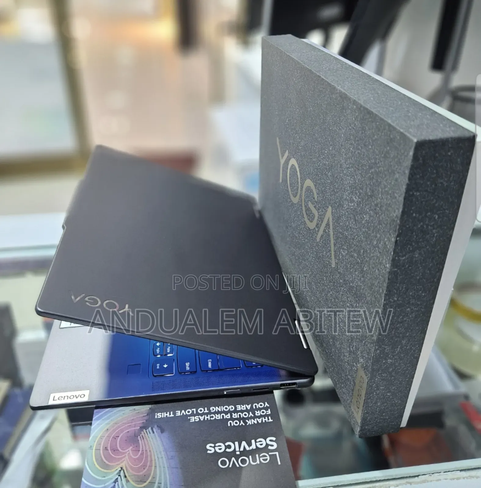 New Laptop Lenovo Yoga 7i 8GB Intel Core I5 SSD 512GB