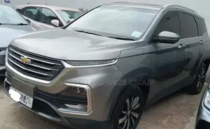 Chevrolet Captiva 2022 Silver