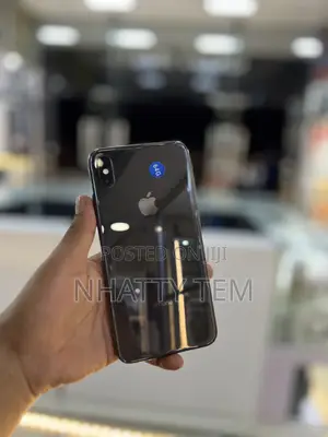 Photo - New Apple iPhone XS Max 64 GB Black