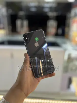 Photo - New Apple iPhone XS Max 256 GB Black