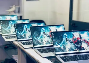 New Laptop HP EliteBook X360 1030 G7 16GB Intel Core I7 SSD 512GB