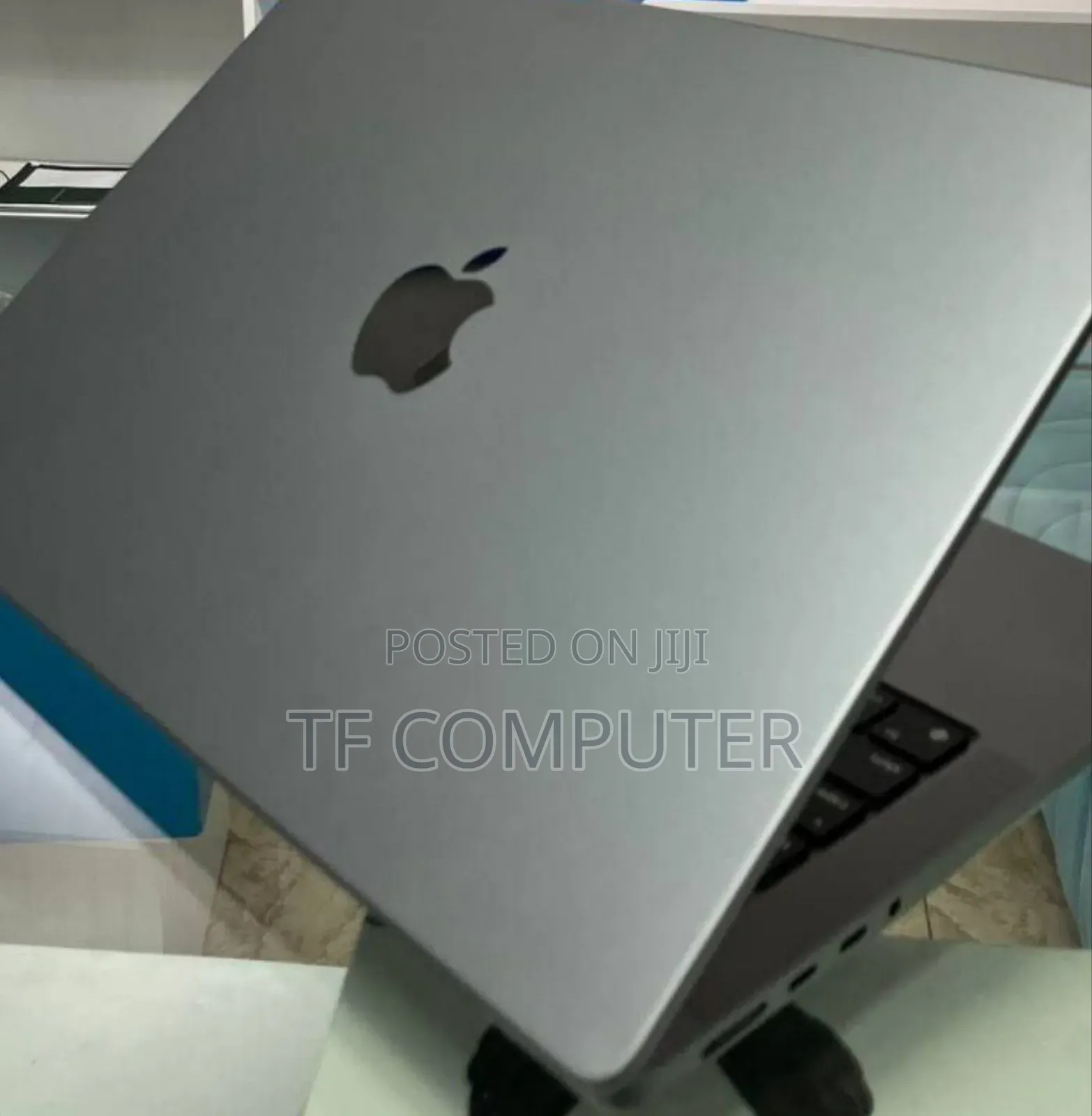 New Laptop Apple MacBook Pro 2021 M1 16GB Apple M1 Pro SSD 1T