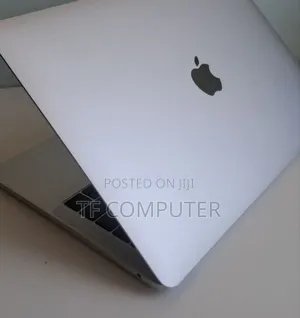 New Laptop Apple MacBook Pro 2017 8GB Intel Core I5 SSD 128GB