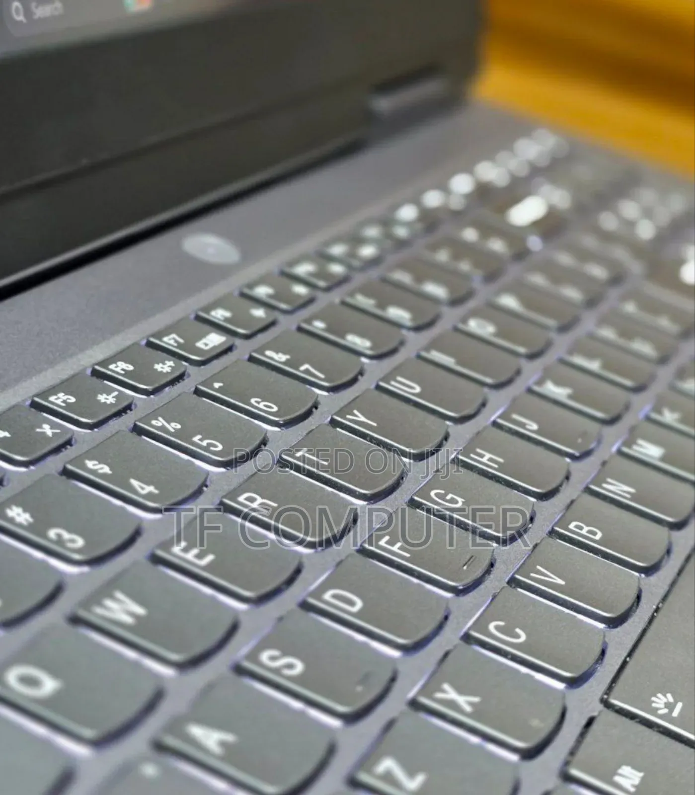 New Laptop Lenovo LOQ 15ARP9 32GB Intel Core I5 SSD 512GB