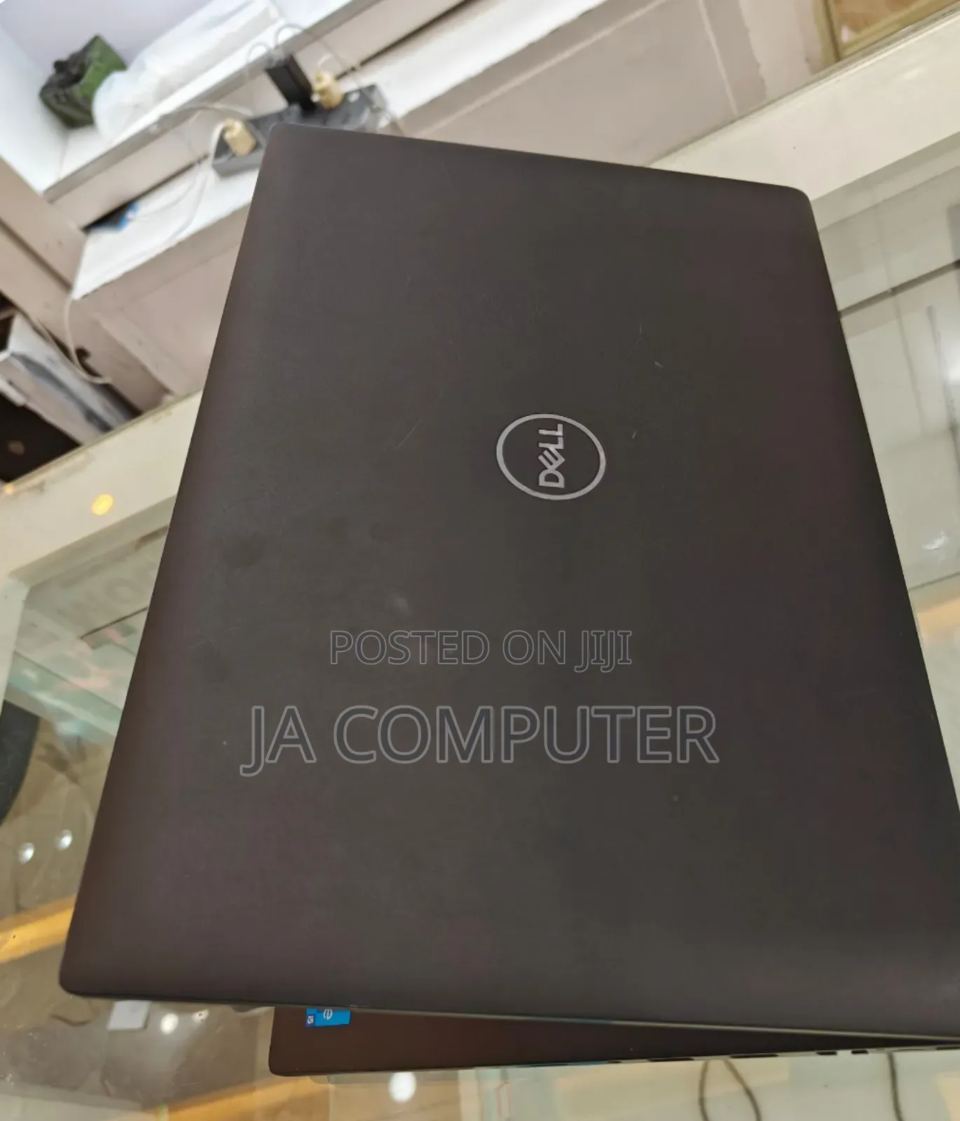 New Laptop Dell Latitude 5310 8GB Intel Core I5 SSD 256GB