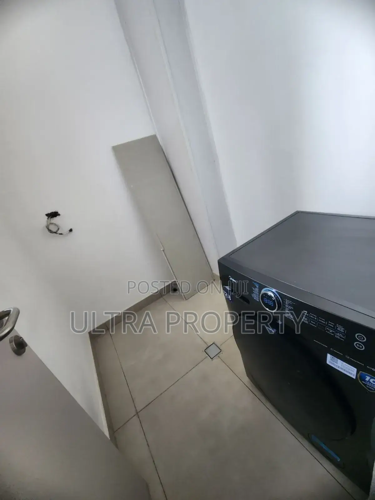 Furnished 3bdrm Apartment in Bole for rent