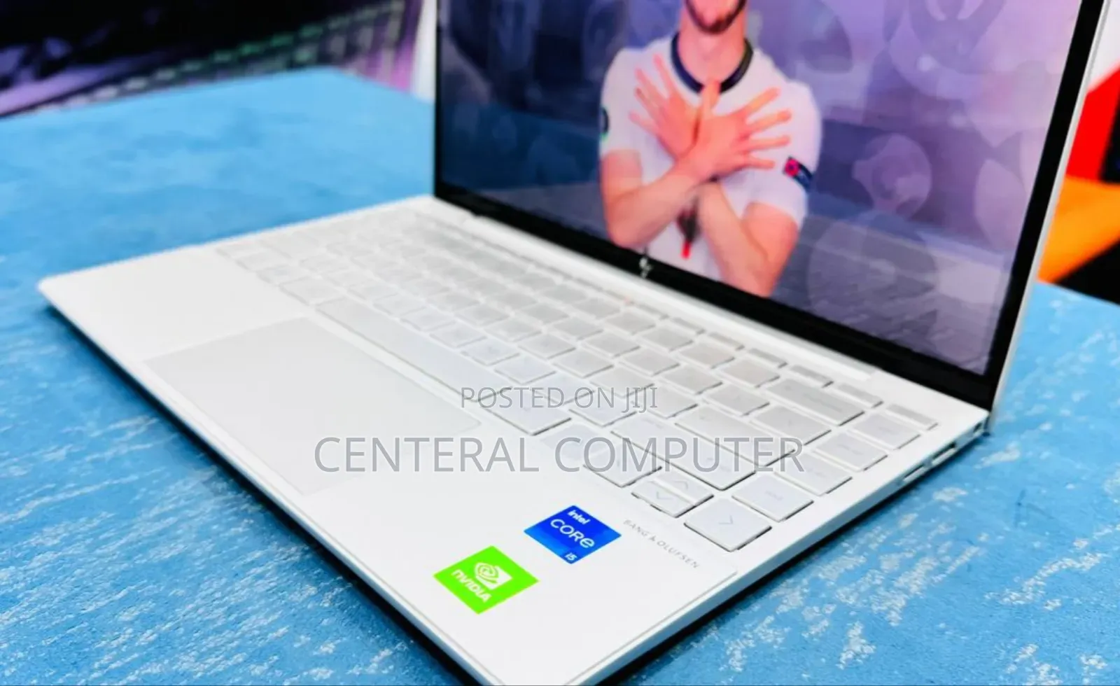 New Laptop HP Envy X360 15t 16GB Intel Core I7 SSD 512GB