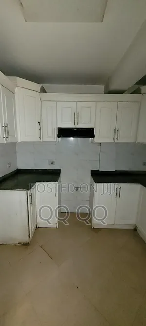 3bdrm House in Nifas Silk-Lafto for sale