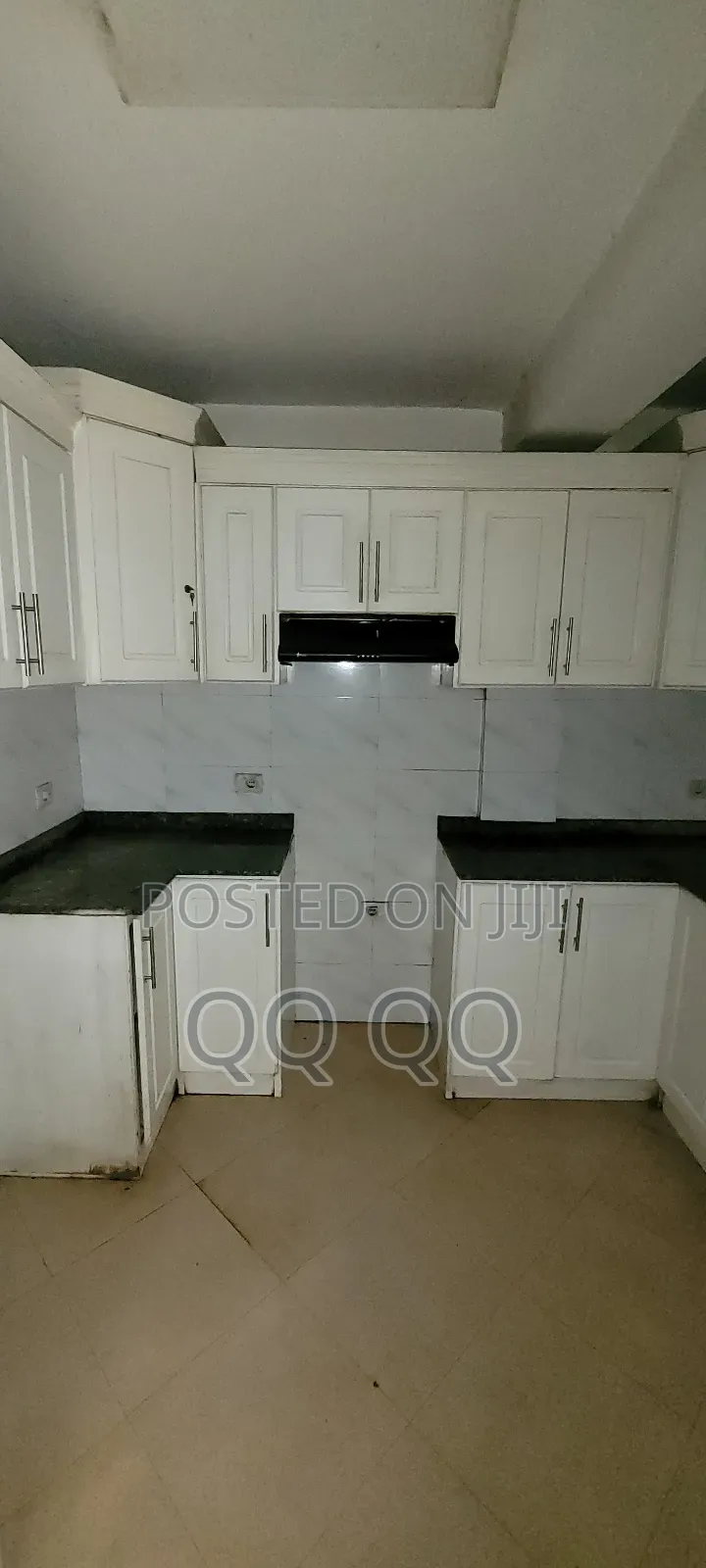 3bdrm House in Nifas Silk-Lafto for sale