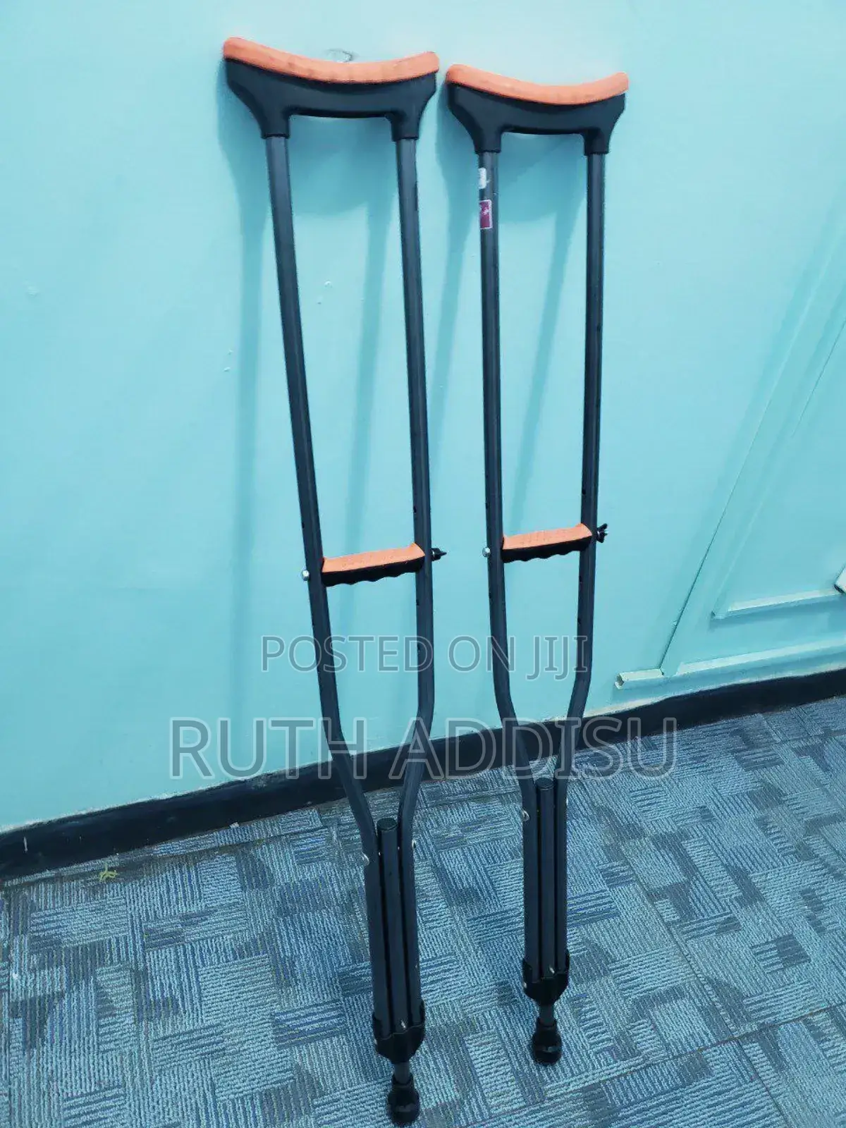 Crutches11crutches80crutches32crutches41crutches90crutches