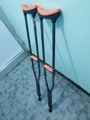 Crutches11crutches80crutches32crutches41crutches90crutches