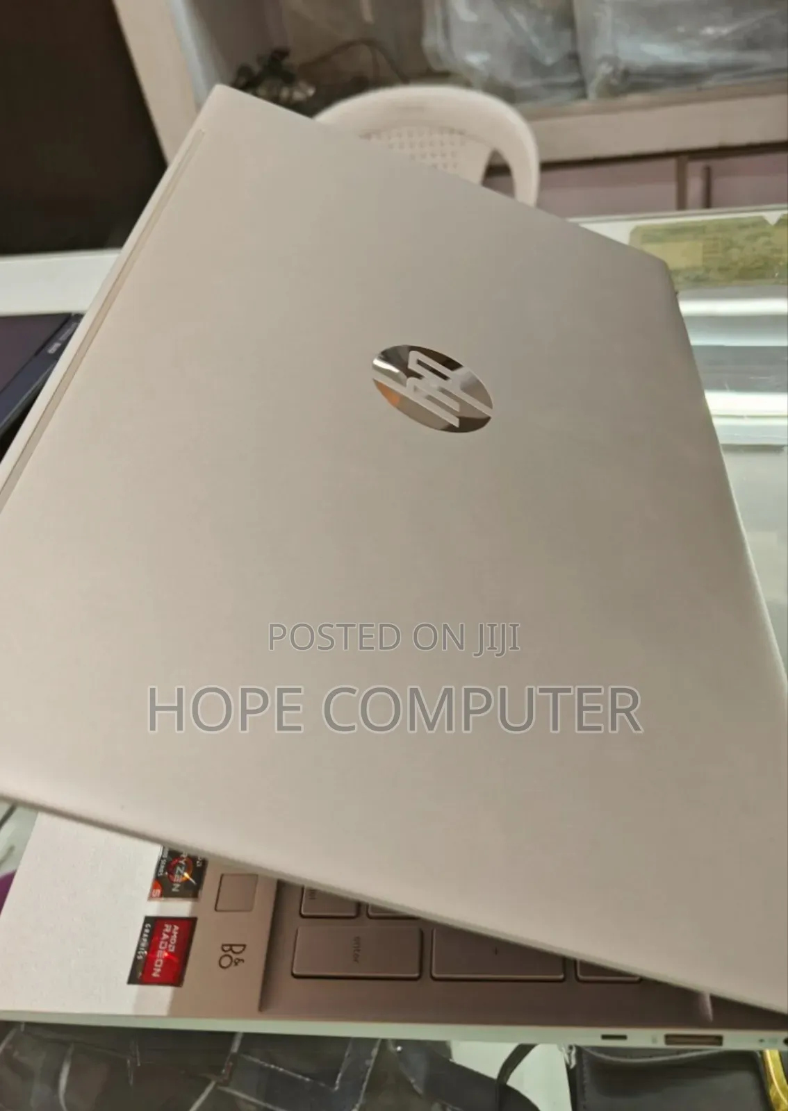 New Laptop HP Pavilion 15 8GB AMD Ryzen 5 SSD 512GB