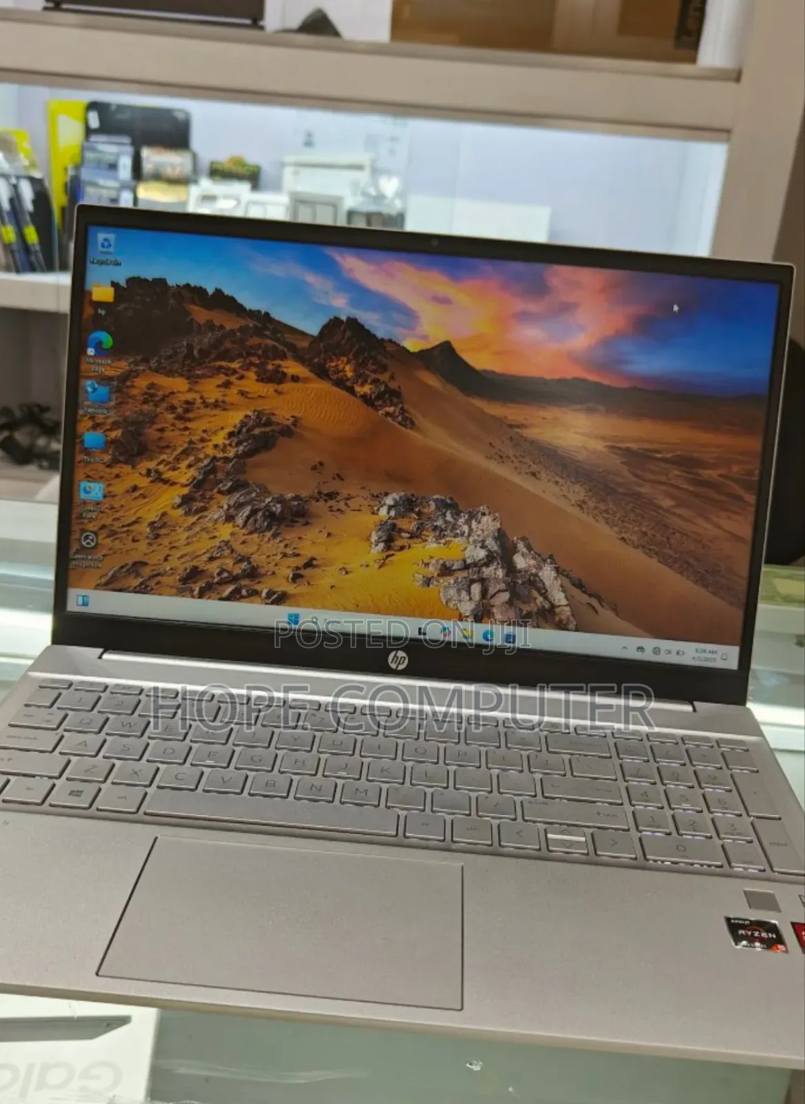 New Laptop HP Pavilion 15 8GB AMD Ryzen 5 SSD 512GB