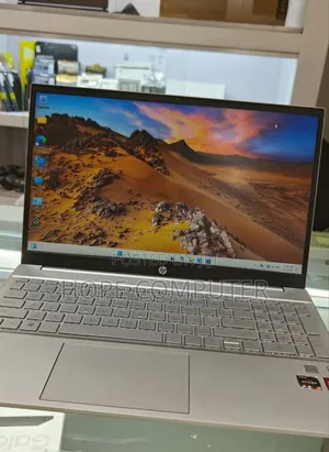 New Laptop HP Pavilion 15 8GB AMD Ryzen 5 SSD 512GB
