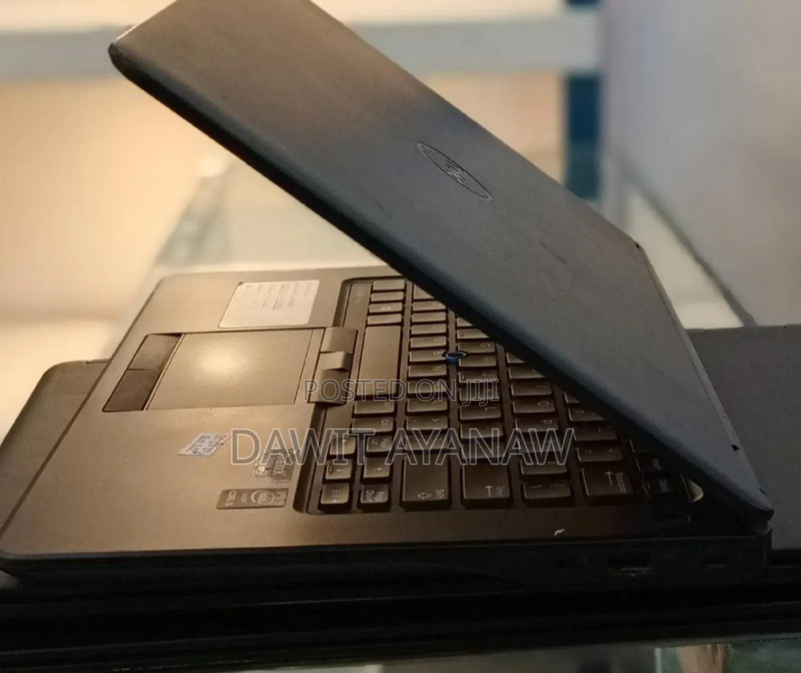 New Laptop Dell 8GB Intel Core I5 SSD 256GB