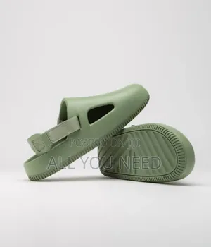 Nike Slipper