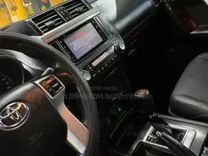 Toyota Land Cruiser Prado 2016 Silver