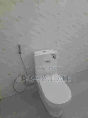 Furnished 4bdrm Apartment in Yeka for sale