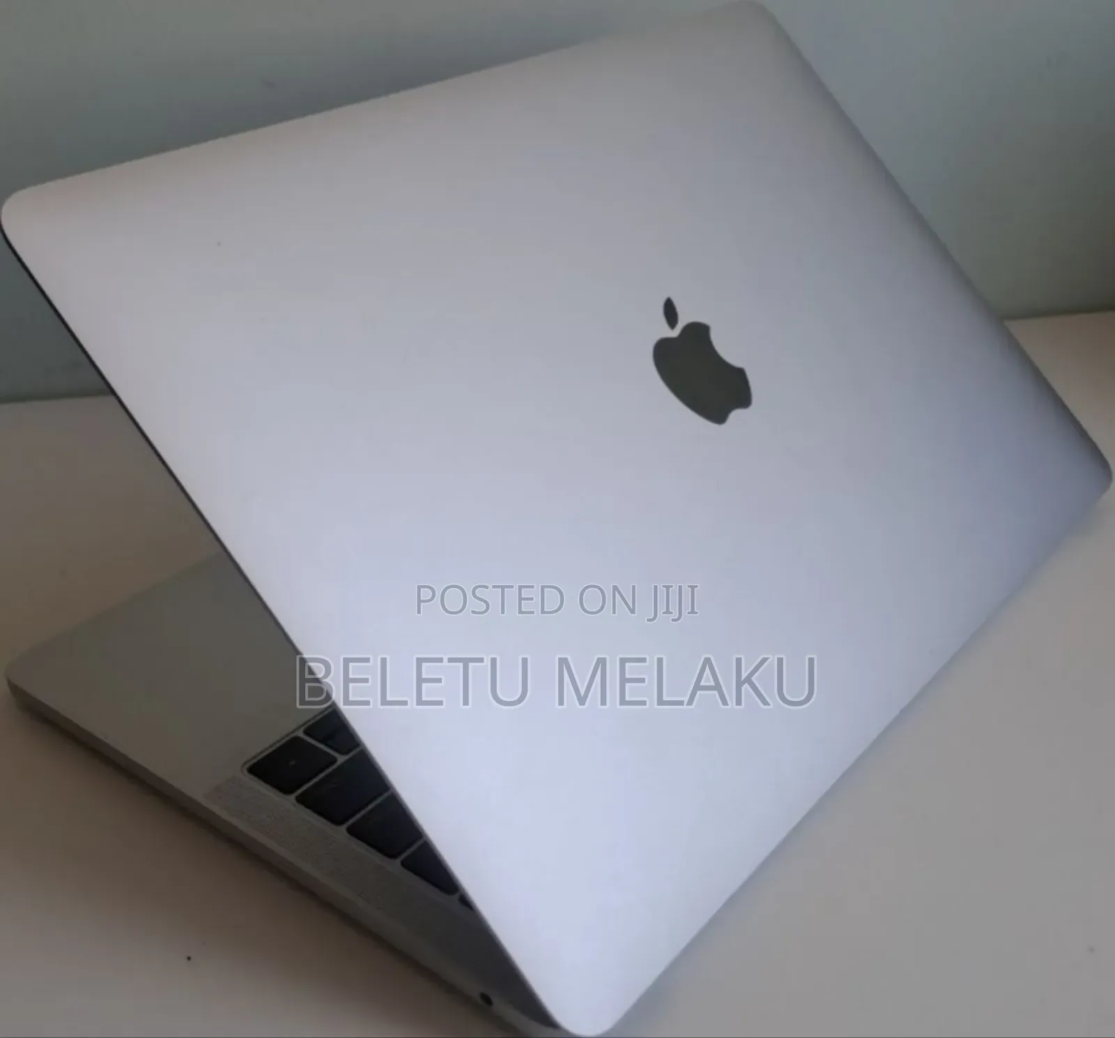 New Laptop Apple MacBook Pro 2017 8GB Intel Core I5 SSD 128GB