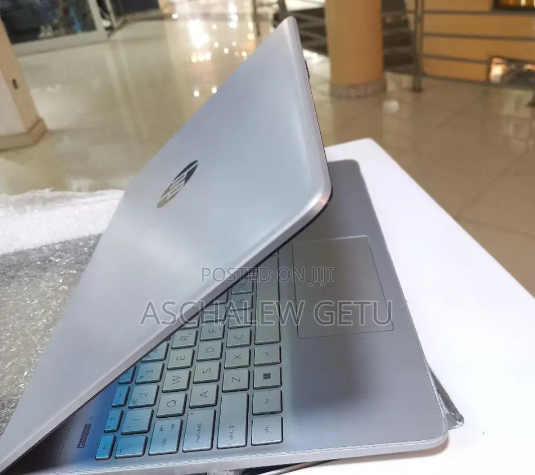 New Laptop HP Stream Notebook 8GB Intel Core I5 SSD 512GB