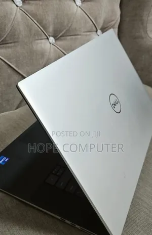 New Laptop Dell XPS 15 32GB Intel Core I7 SSD 1T