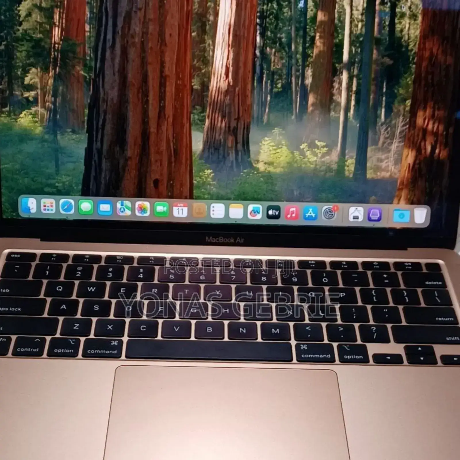 New Laptop Apple MacBook Air 2020 M1 8GB Apple M1 SSD 256GB