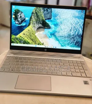 New Laptop HP Pavilion 15 8GB Intel Core I7 SSD 512GB