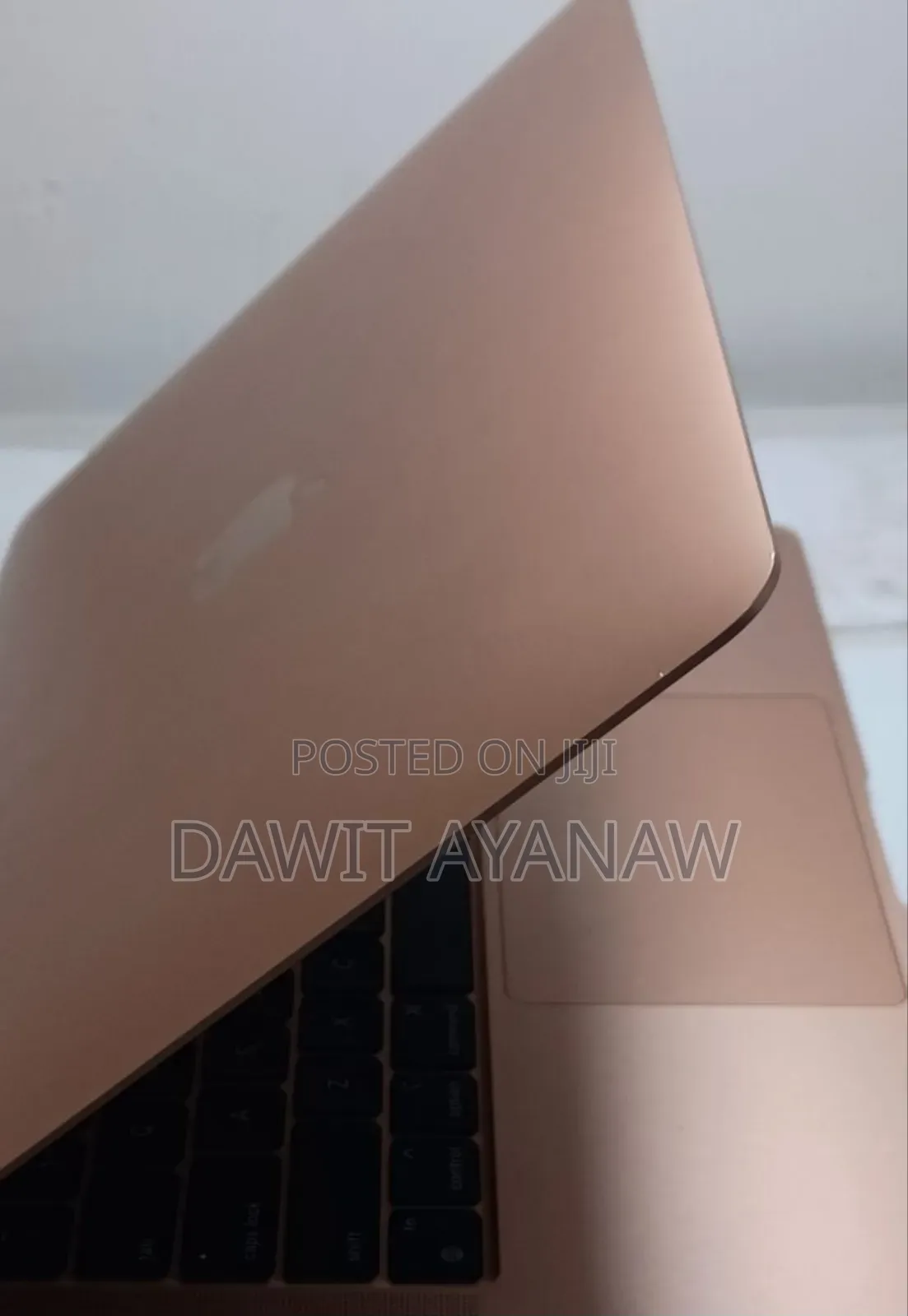 New Laptop Apple MacBook Air 2020 M1 8GB Apple M1 SSD 256GB