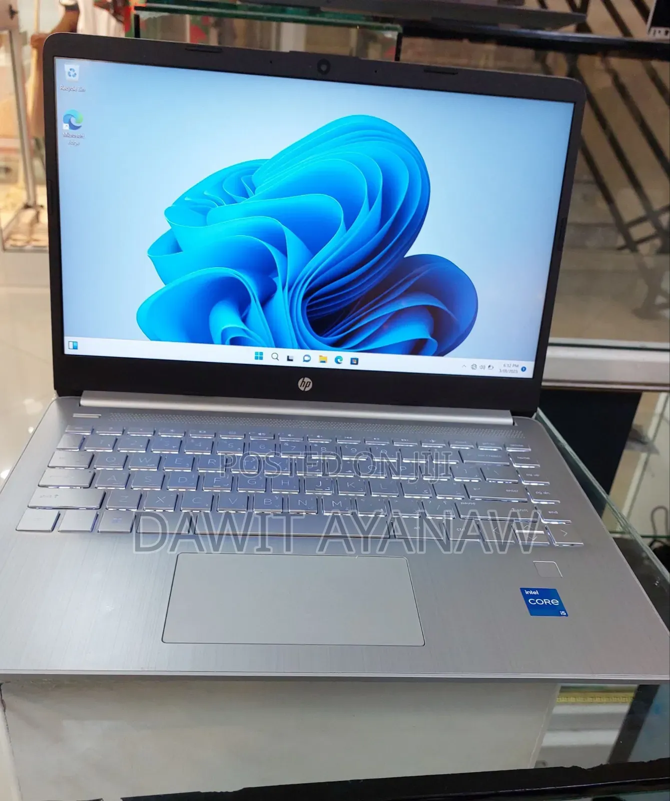 New Laptop HP Stream Notebook 8GB Intel Core I5 SSD 512GB