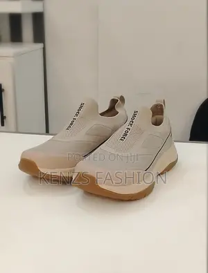 Photo - Master Quality Original Sneakers Shoes