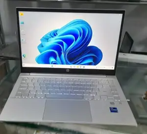New Laptop HP Pavilion 14 16GB Intel Core I7 SSD 512GB