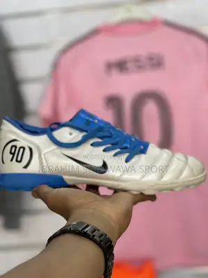Nike 90 Futsal Shoes