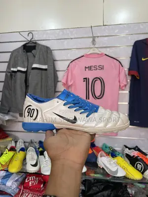 Nike 90 Futsal Shoes