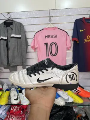 Nike 90 Futsal Shoes